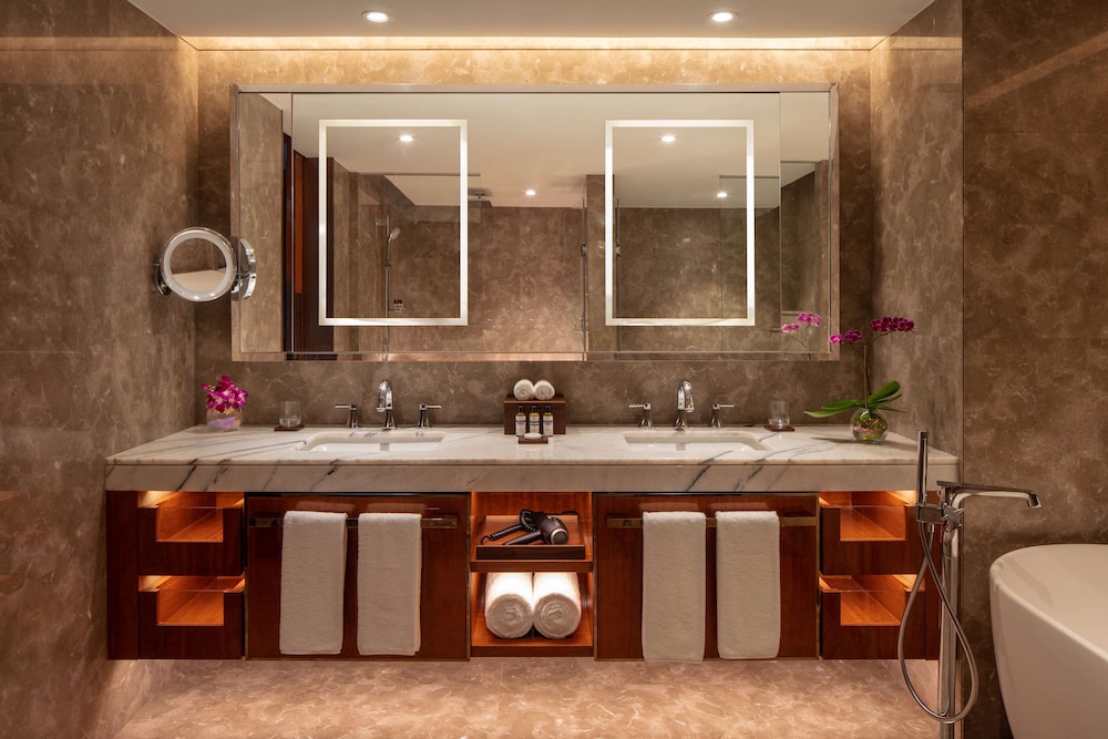 Hyatt Regency Trivandrum 49/50