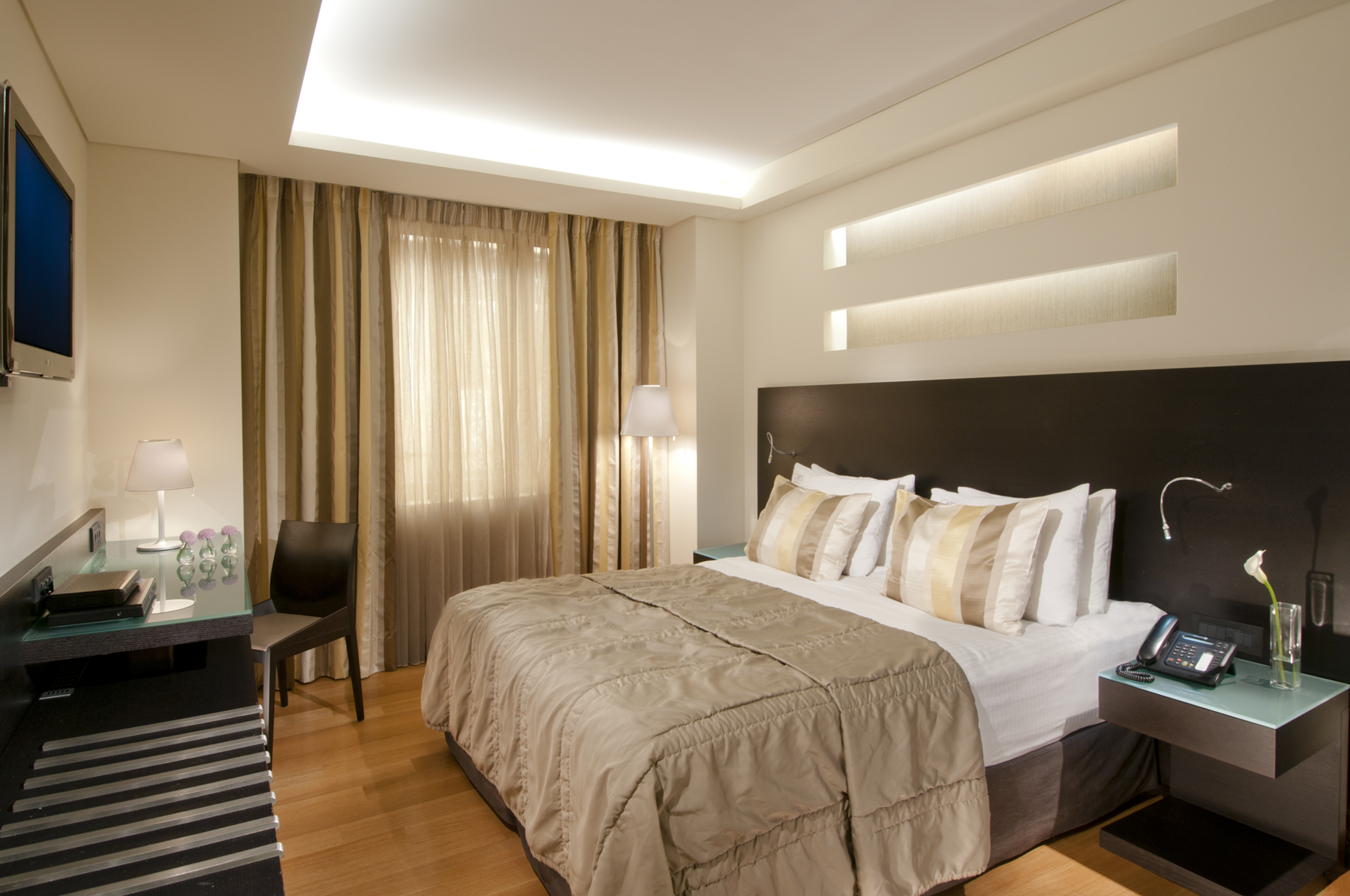 SUPERIOR, DOUBLE BED