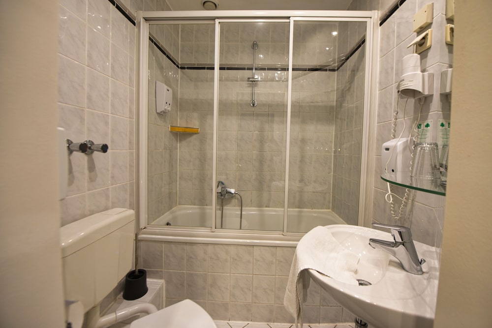 ART-HOTEL CHARLOTTENBURGER HOF 46/50