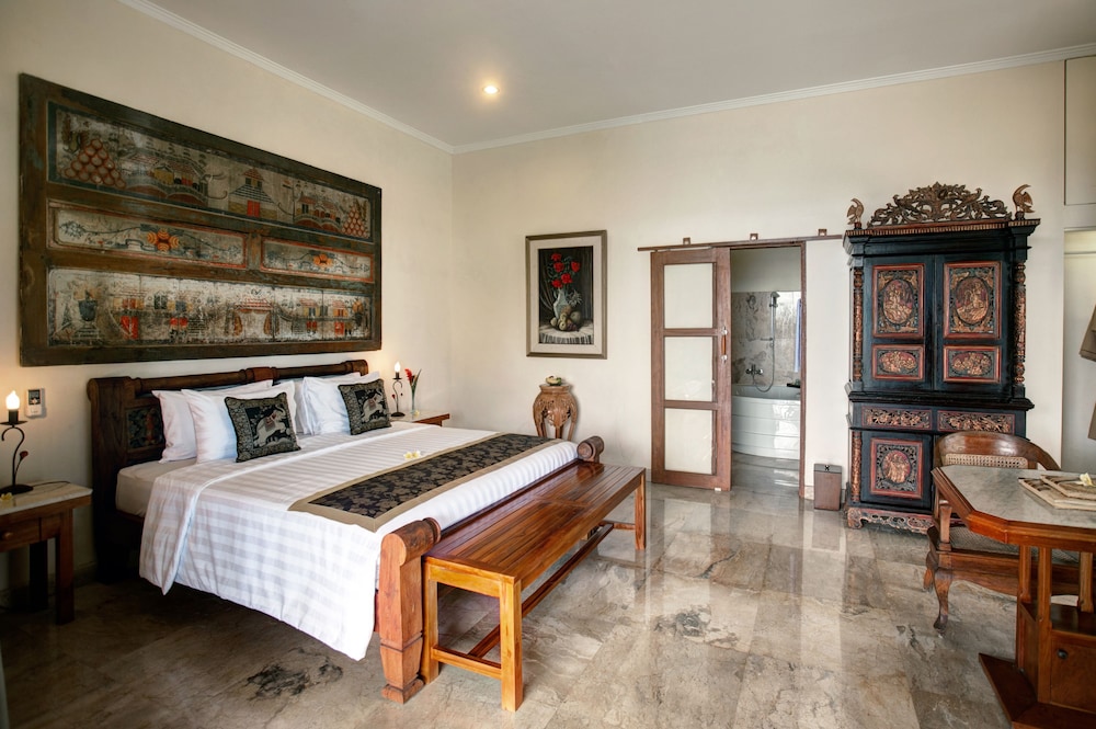 DELUXE, DOUBLE BED, OCEAN VIEW, POOL SIDE