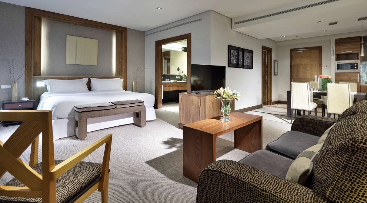Deluxe, Suite, Sofa