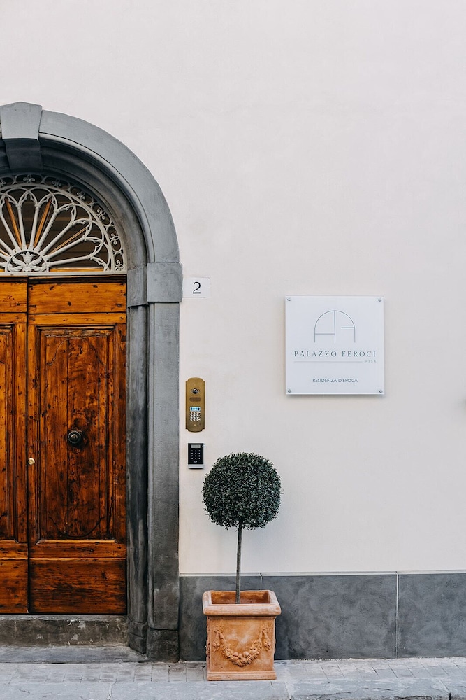 Palazzo Feroci 4/60