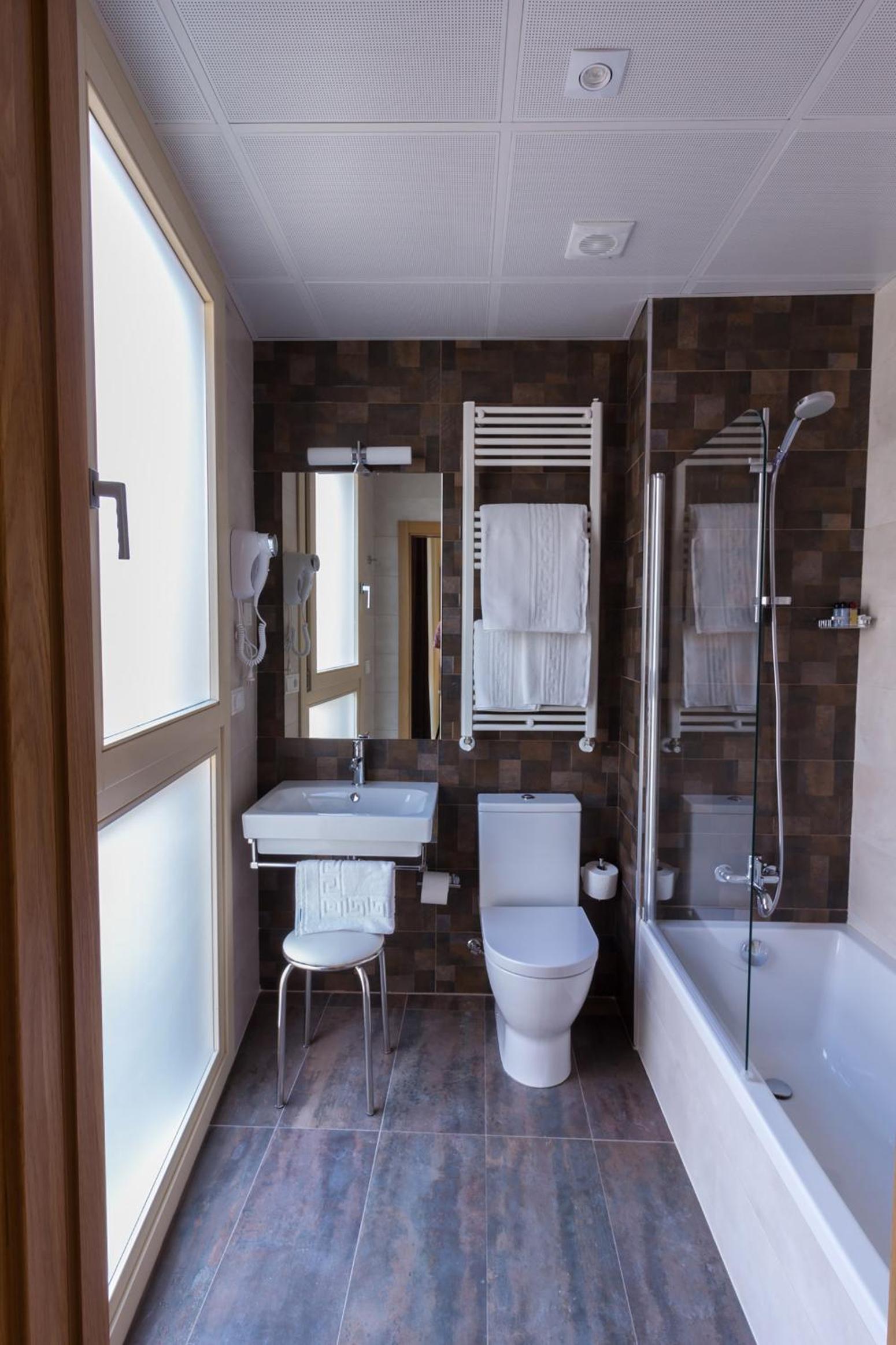 Hotel Novo Candido 42/47