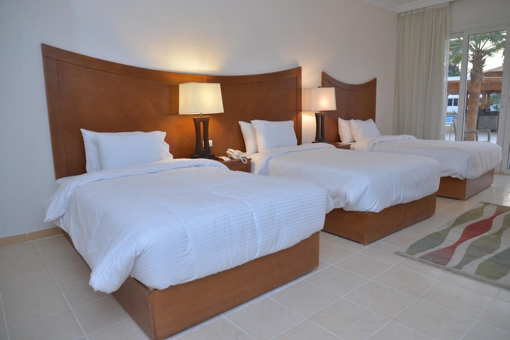 Old Vic Sharm El Sheikh 20/53