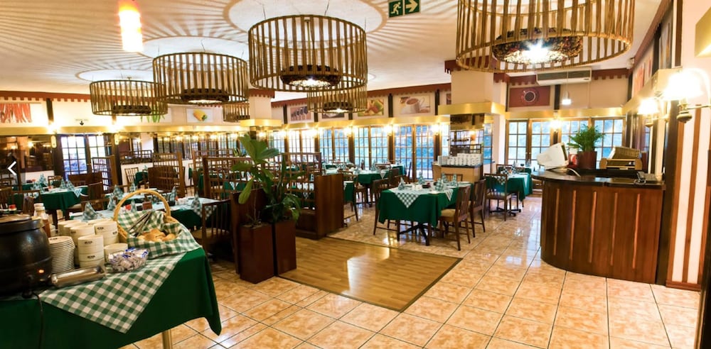 Arcadia Hotel 34/40