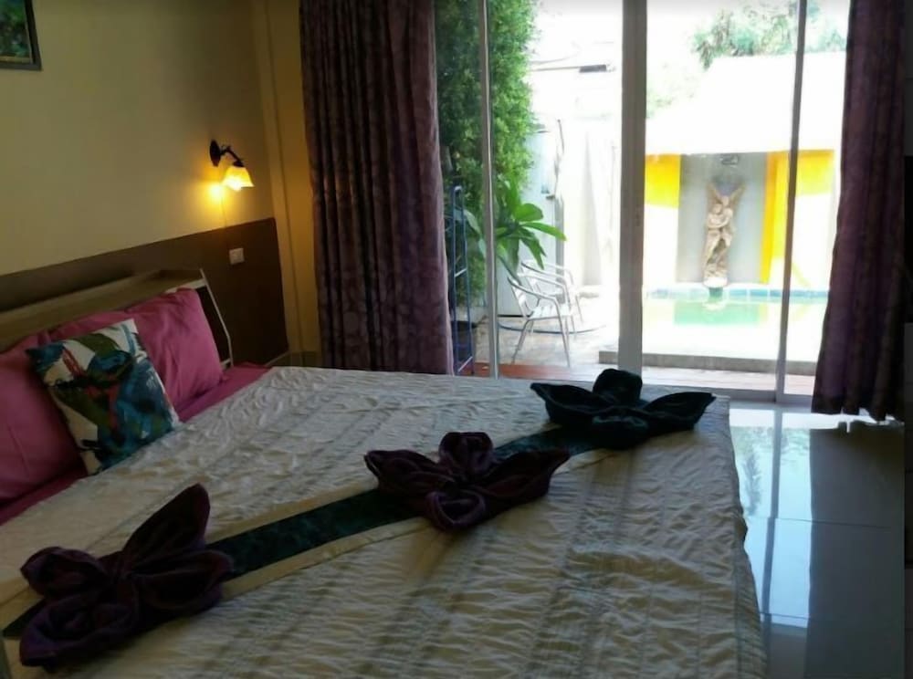 Wongsuwan Pool Villa 13/50