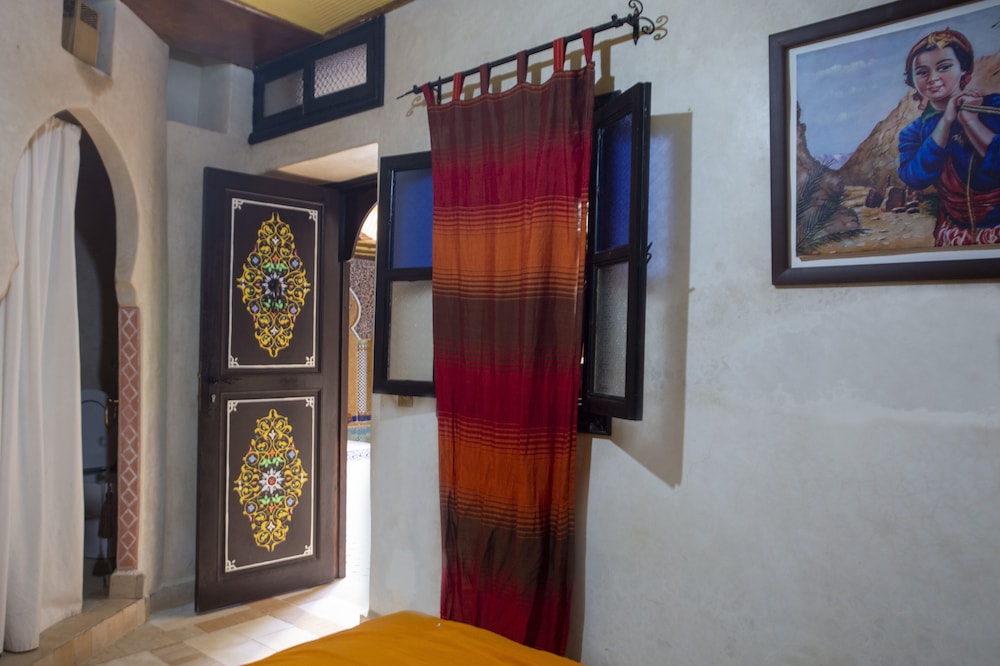 Riad Christina 8/50