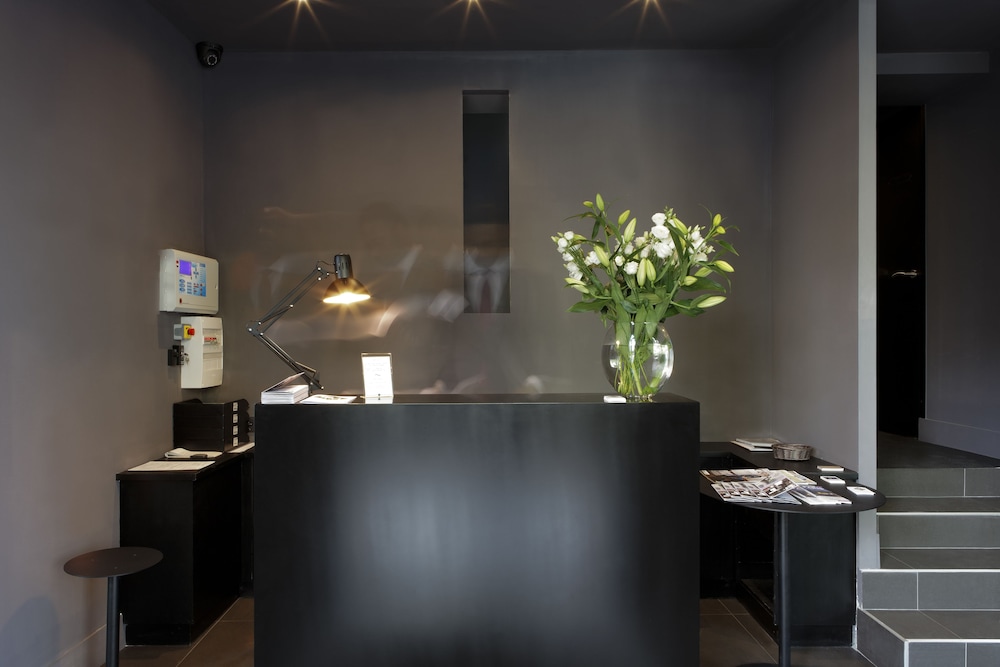 HOTEL SAINT MARCEL 7/50