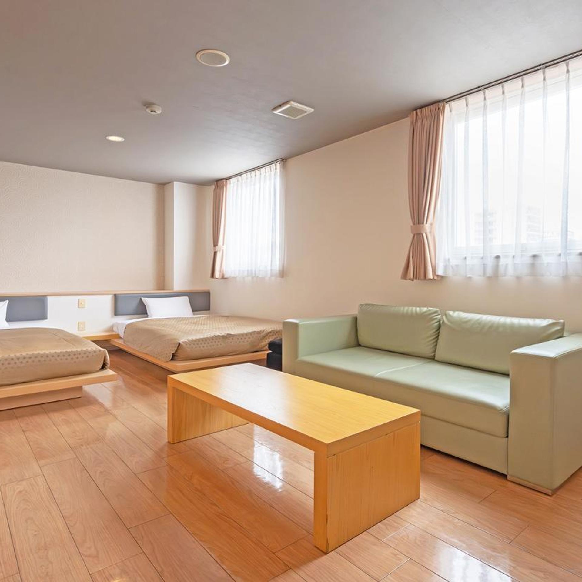 Quintessa Hotel Fukuoka Watanabedori Comic&Books 33/50