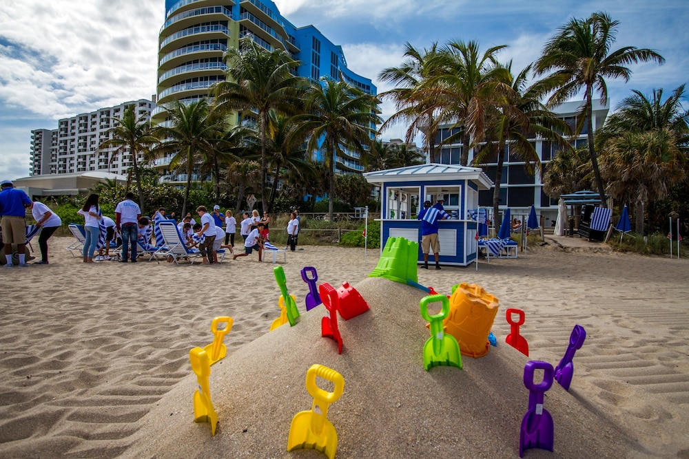 B Ocean Resort Fort Lauderdale 35/50