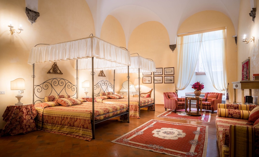 Palazzo Dal Borgo 36/58