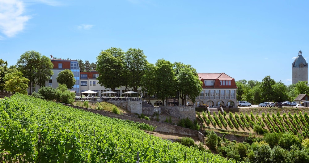 Weinberghotel Edelacker 33/36