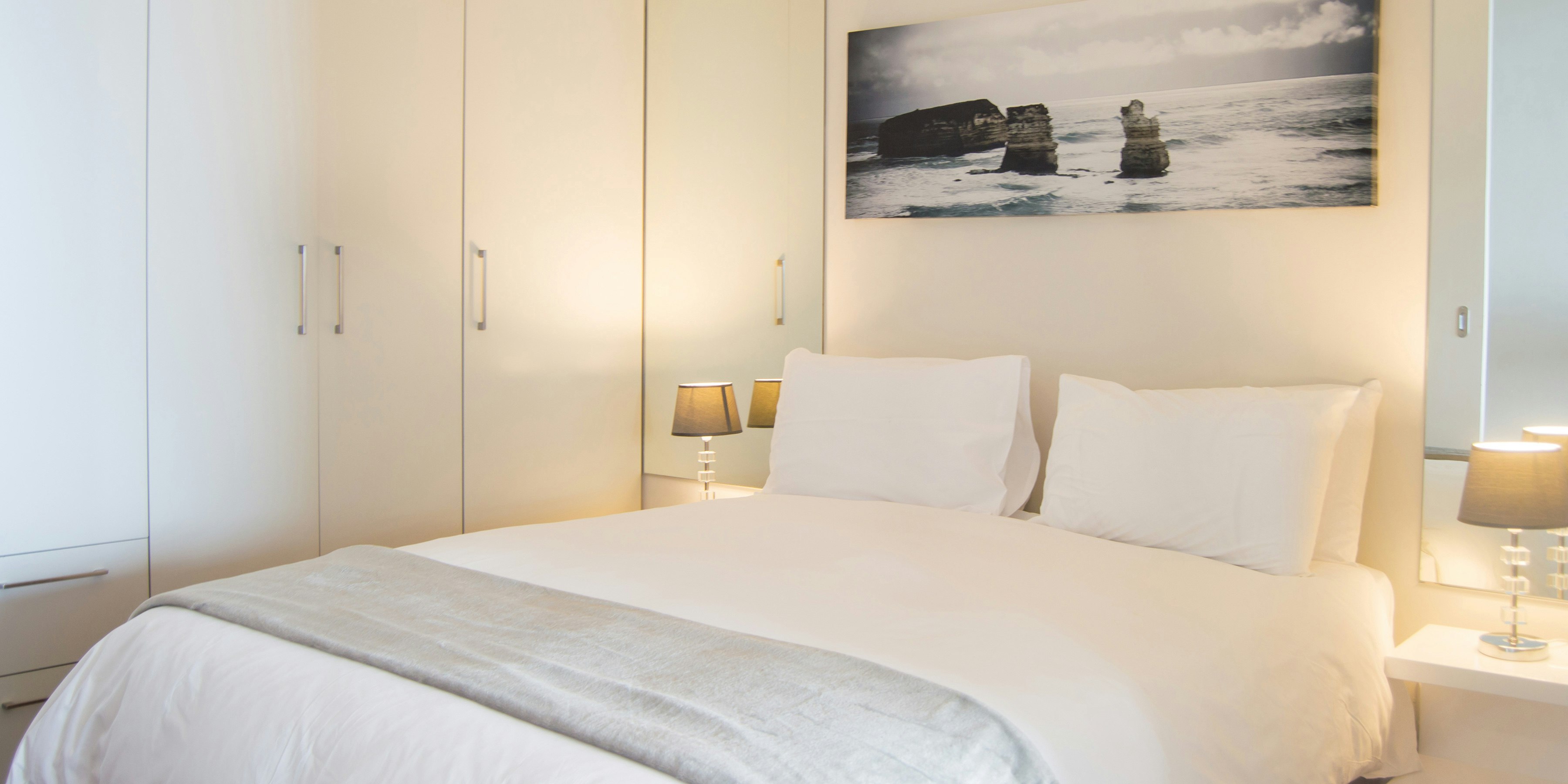 Room at The Crystal Apartments, CAPE TOWN - WESTERN CAPE