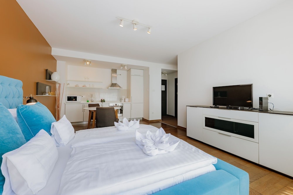 Bliss Hotel And Wellness 14/68