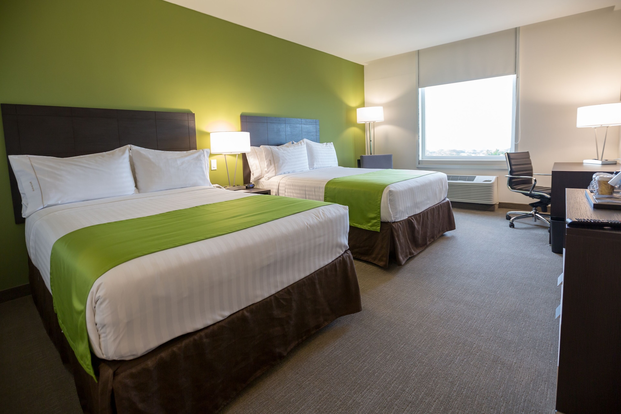 غرفة قياسية بسرير كينج لذوي الإعاقة، Holiday Inn Express Managua 7/10
