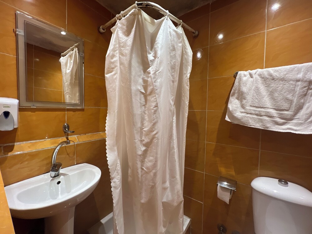 Traveler Apos S House Hotel 49/50