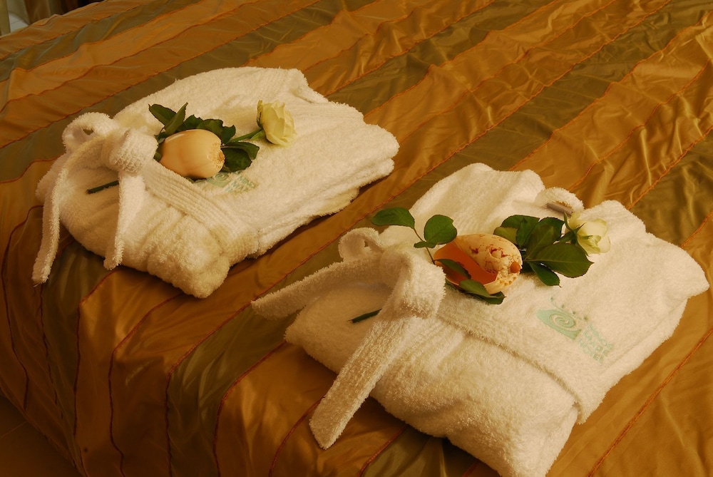 MINOS MARE HOTEL 20/24