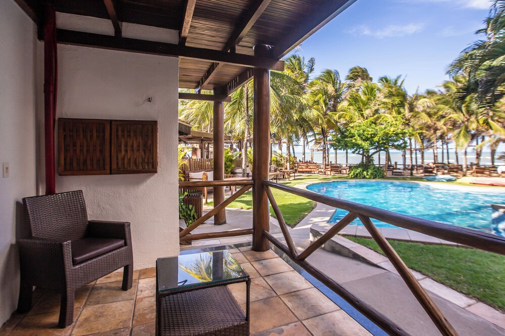 Duro Beach Hotel 17/37