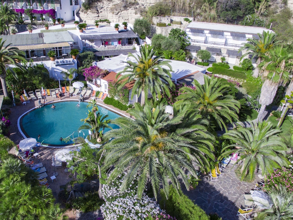 Hotel Semiramis 56/65