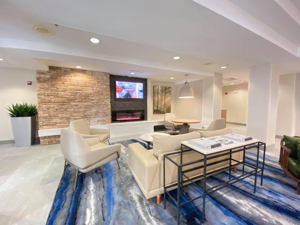 Fairfield Inn & Suites By Marriott Waco North 62/73