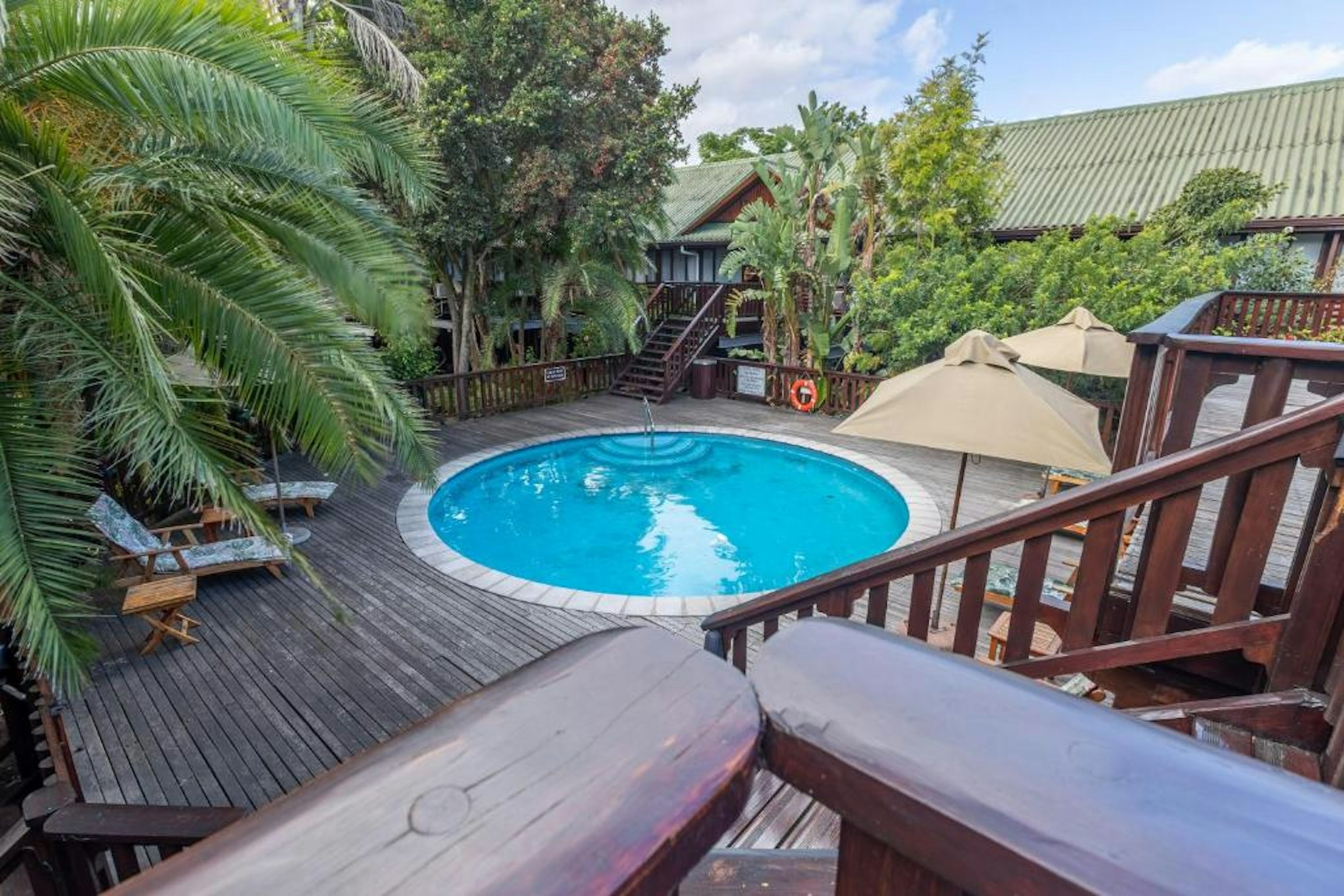 Knysna Log Inn 23/25
