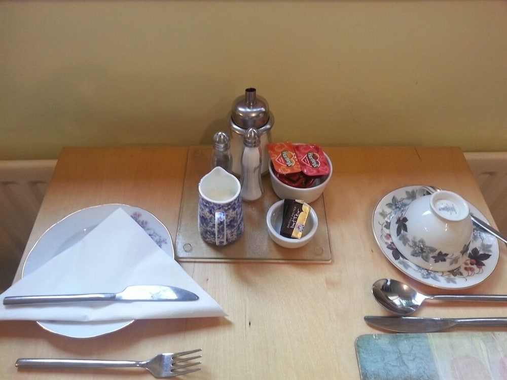 Carn Mhor Bed and Breakfast 24/50