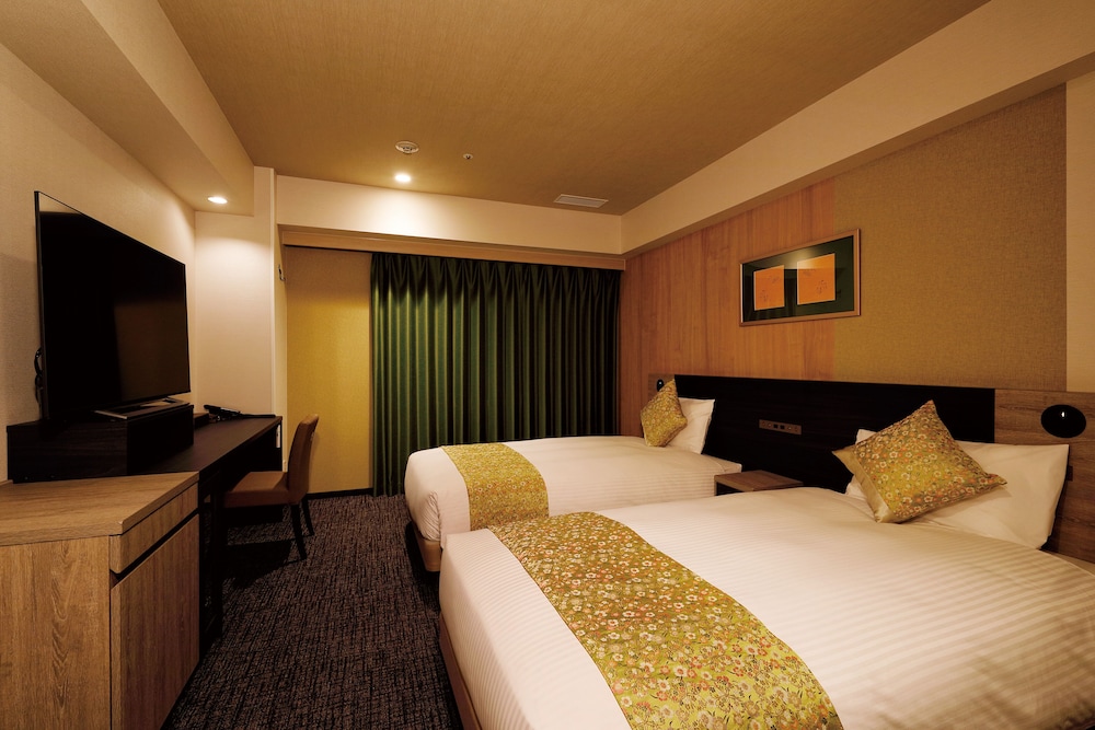 COMFORT, TWIN BEDS