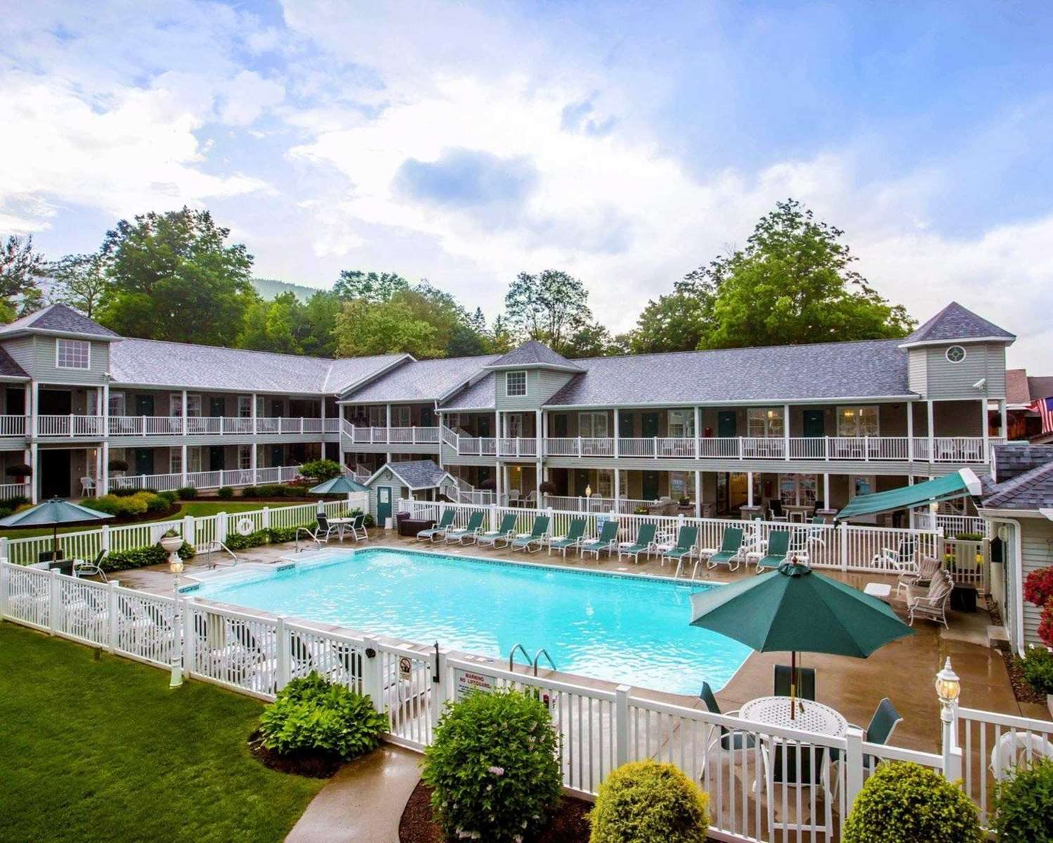 Quality Inn Lake George 6/38