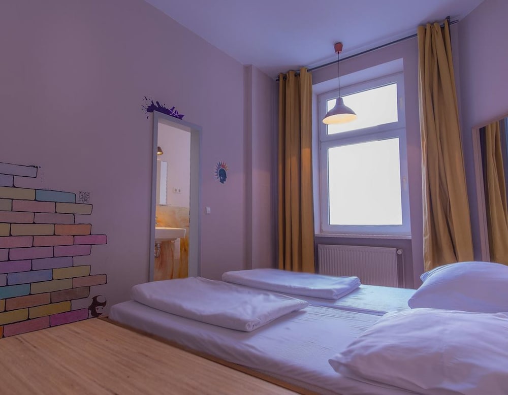 Sunflower Hostel 15/59