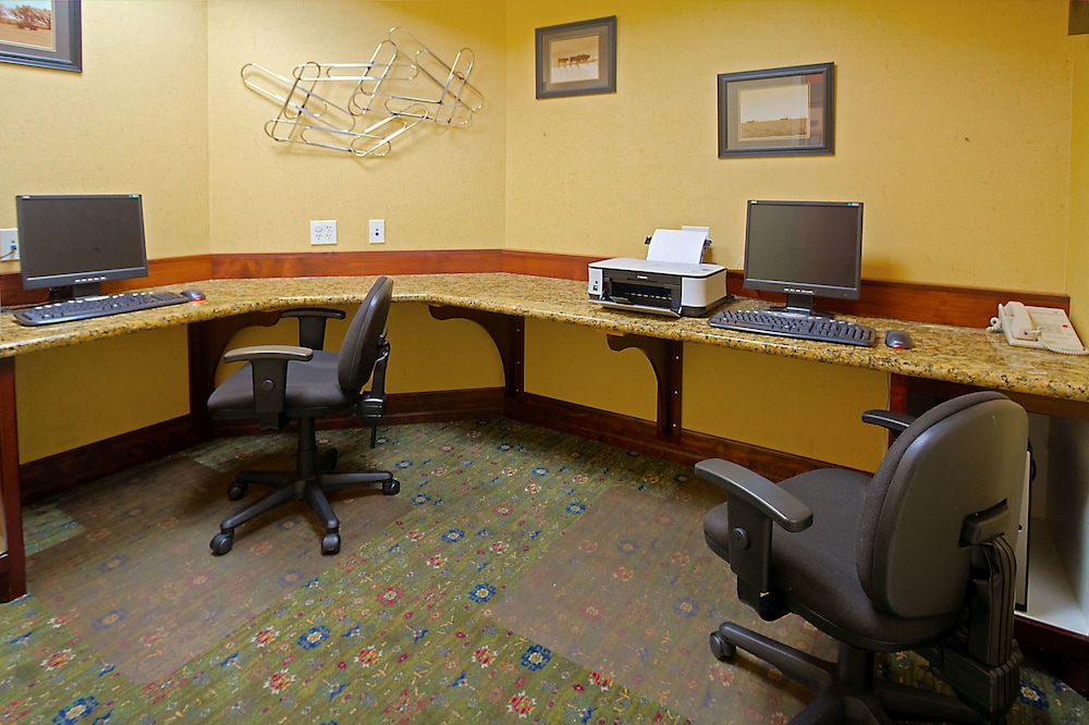 Hampton Inn & Suites Altus 38/40