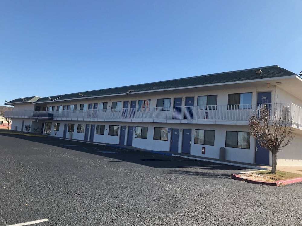 Motel6 Tucumcari, NM 6/71