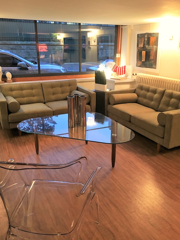 Sure Hotel by Best Western Lorient Centre 36/64