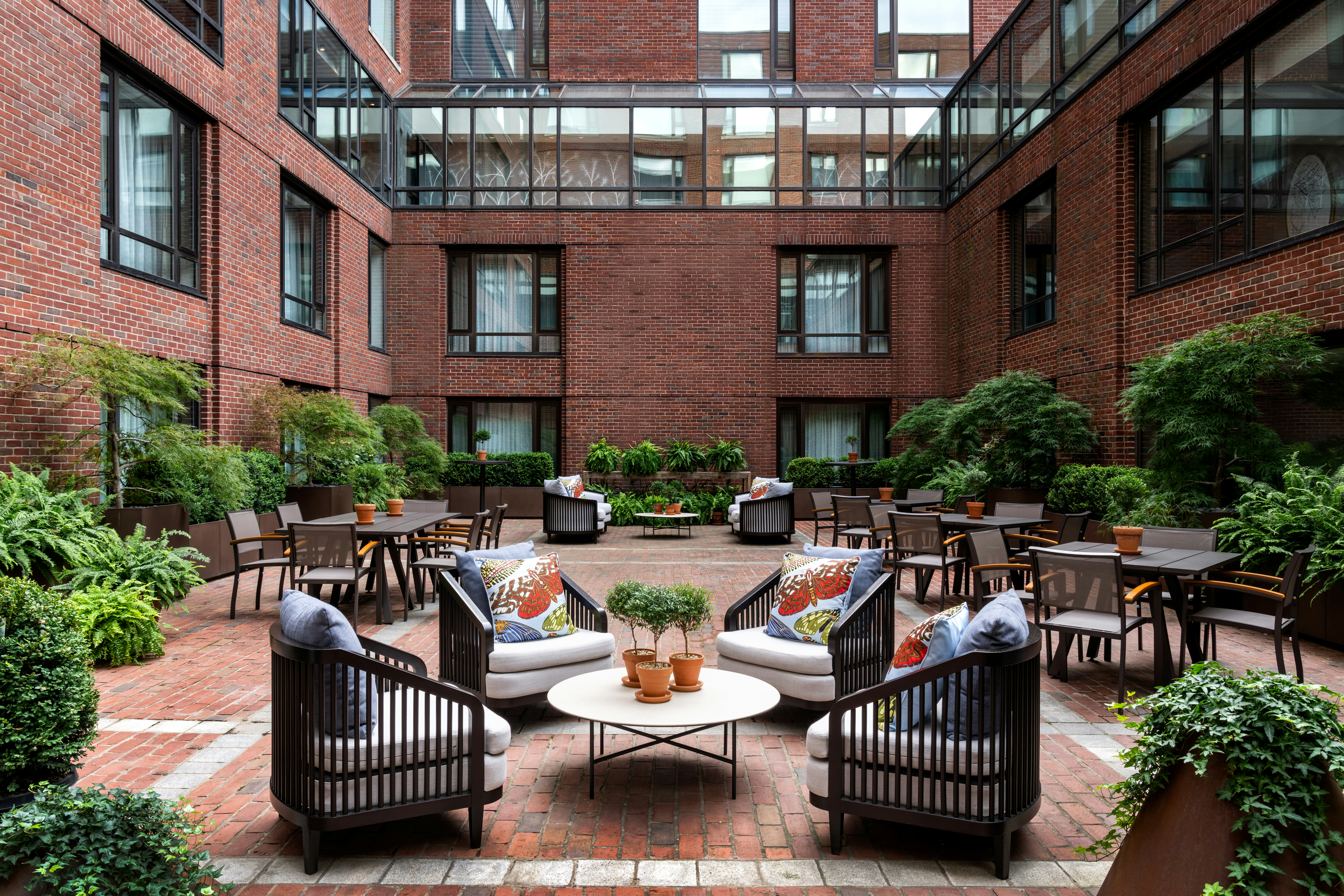 Four Seasons Hotel Boston 32/36