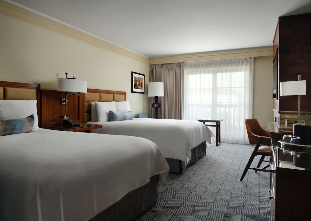 ROOM, 2 QUEEN BEDS, ACCESSIBLE