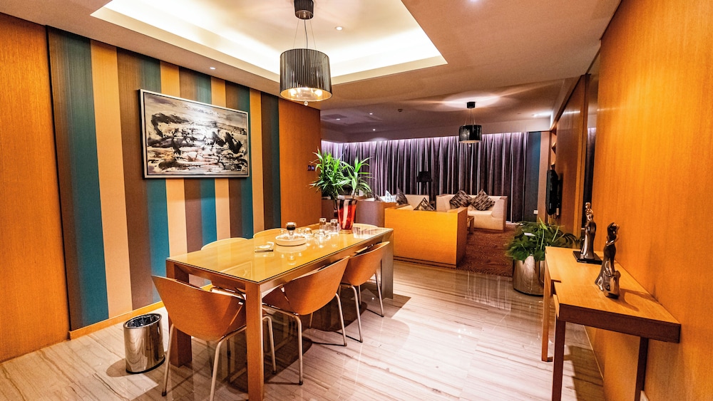 Luoyang Christian's Hotel 32/50