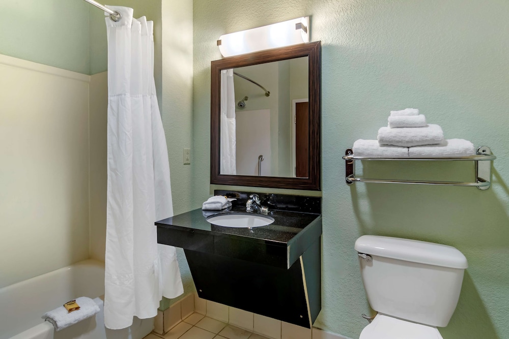 Best Western Plus Columbia Inn 17/53