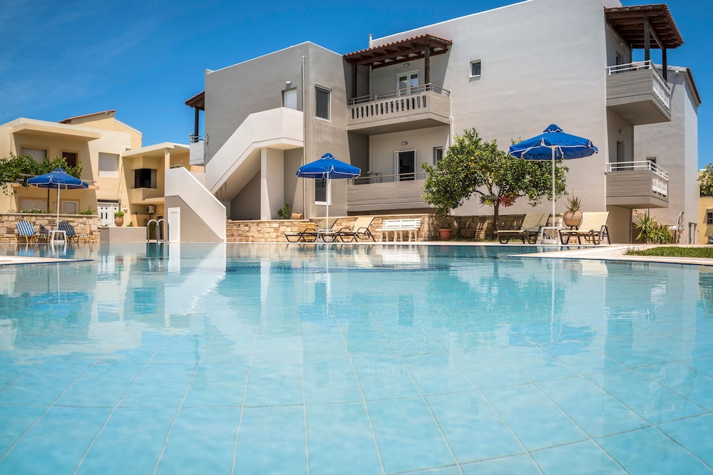 Irini Stalos Apartments 3/50