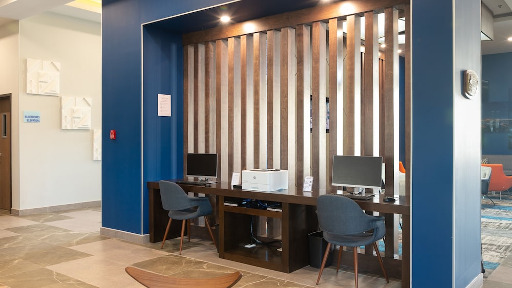 Holiday Inn Express and Suites Tijuana Otay 42/61