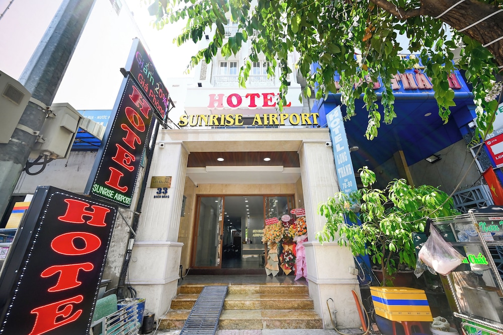 Sunrise Airport Hotel 3/51