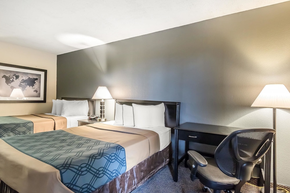Econo Lodge Martin 9/29
