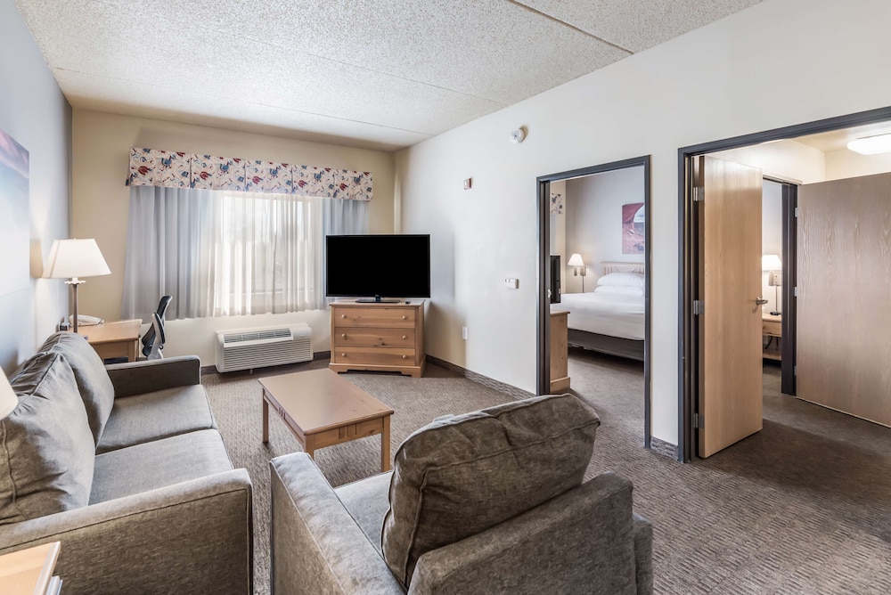 Red Lion Inn and Suites Goodyear Phoenix 29/36