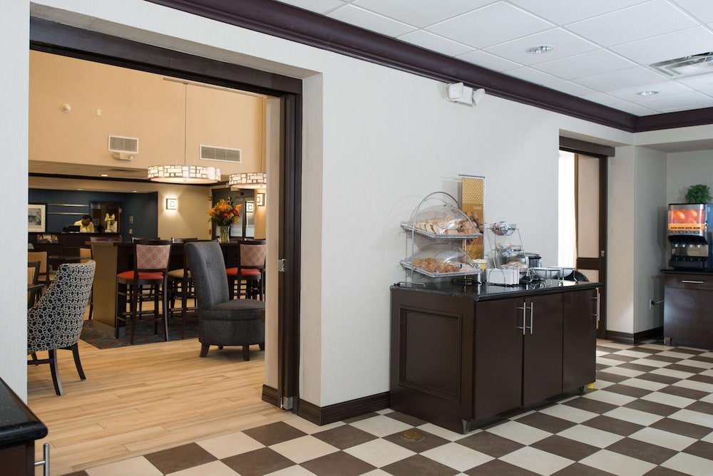 Hampton Inn Victoria 13/58