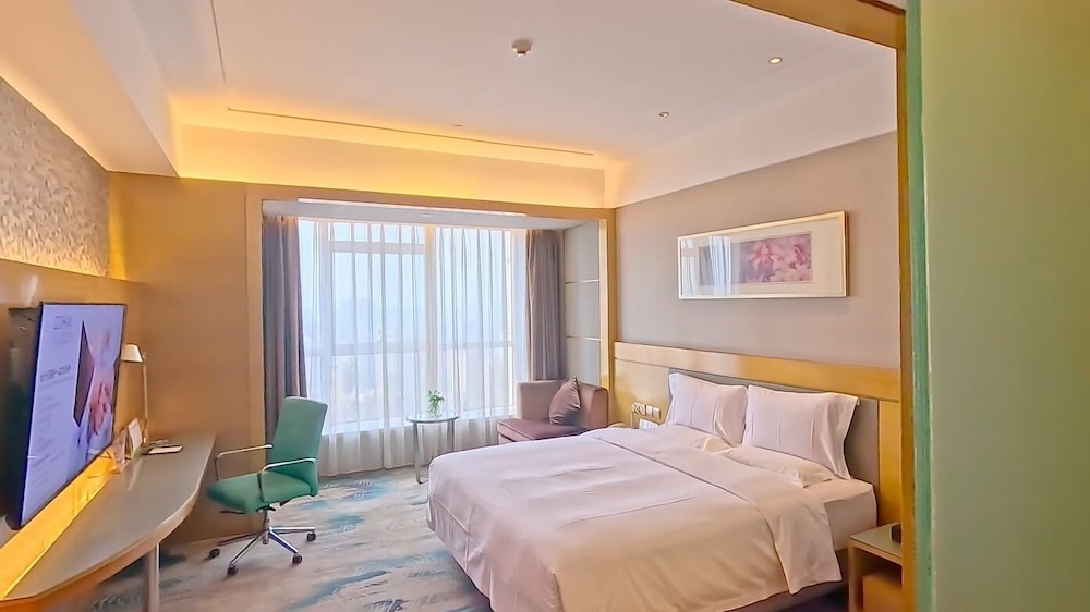 غرفة سوبيريور بإطلالة على المدينة بغرفة نوم واحدة مفردة بسرير كينج، Grand Skylight International Hotel Nanchang 2/5