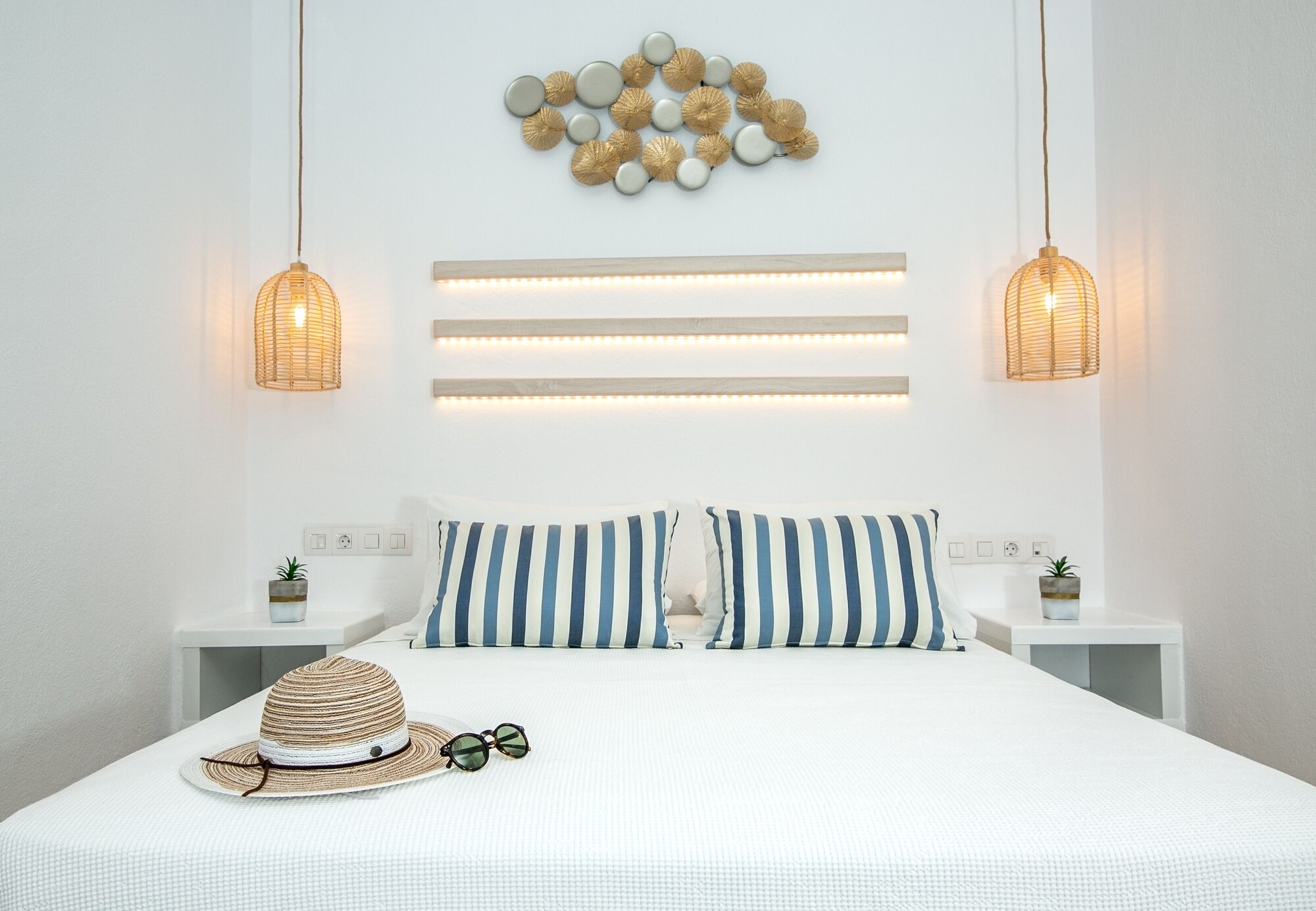 Junior Suite, Studio, Double Bed, Pool View