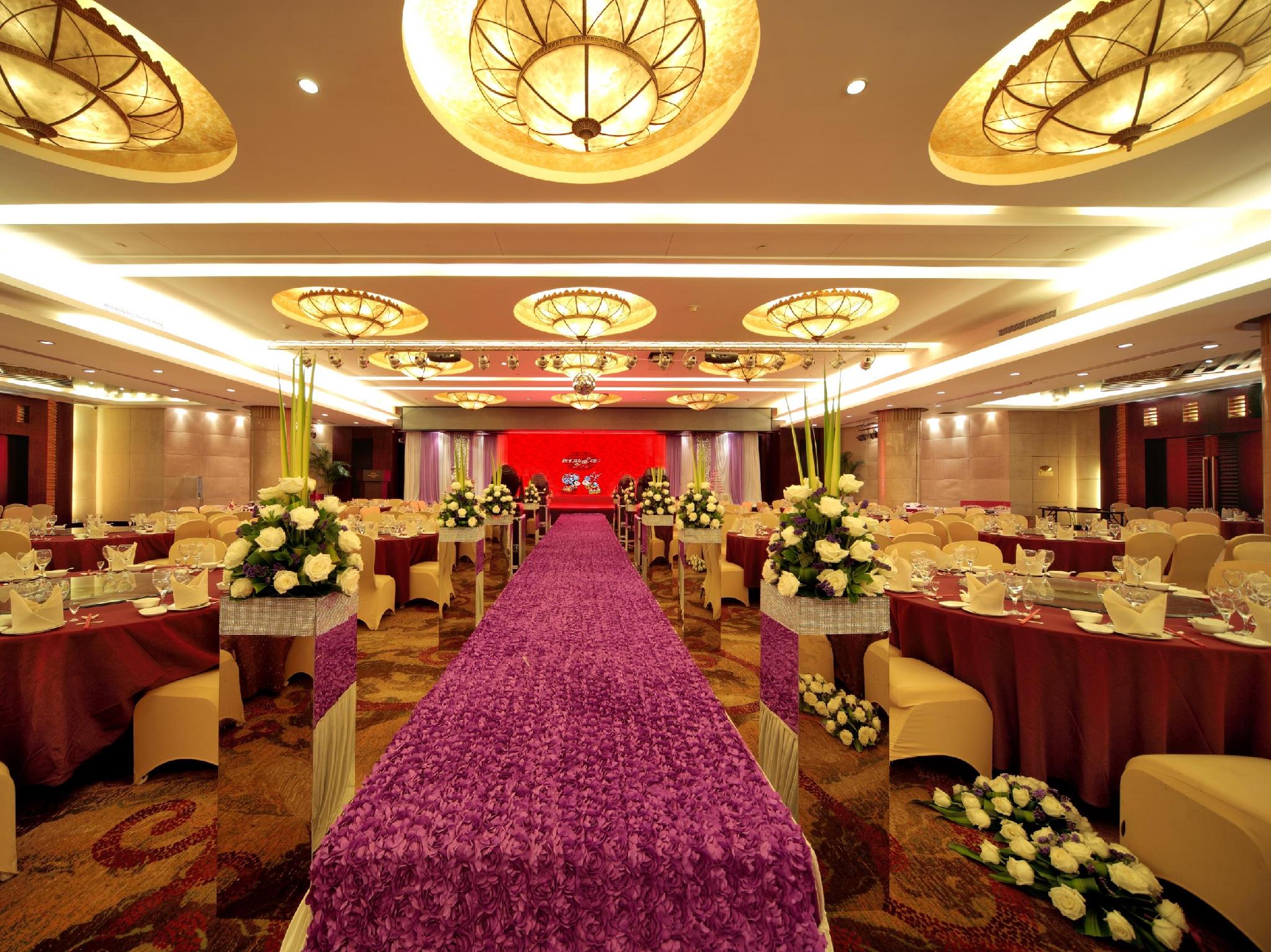 Carlton Chongqing 19/31