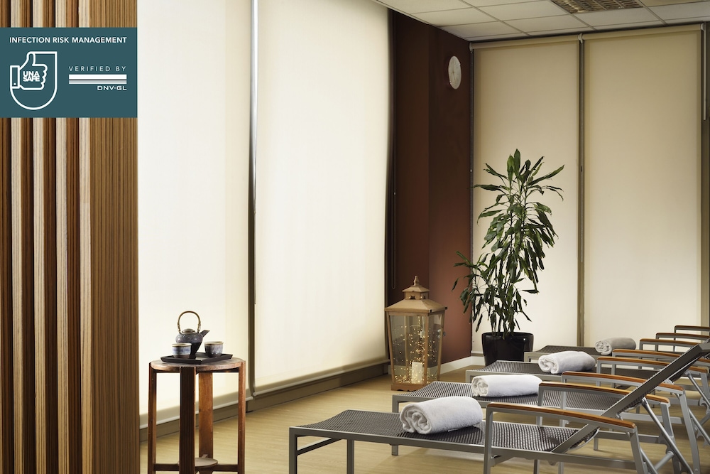 Unahotels Expo Fiera Milano 43/66