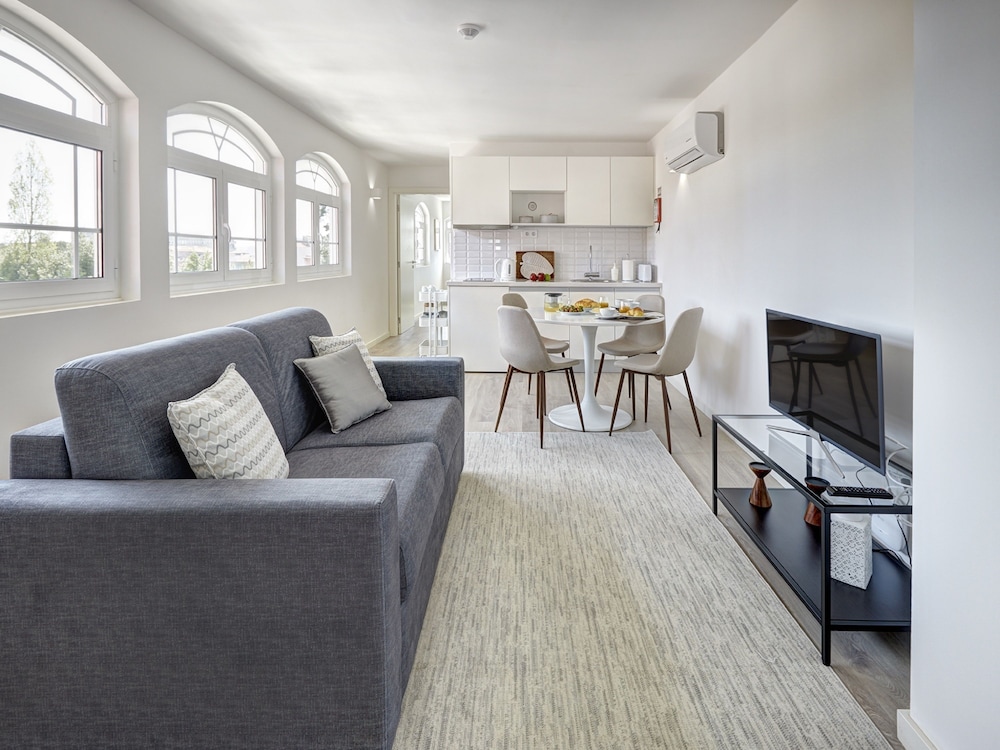 Porto Downtown Lovers Suites Bombarda 451 27/50