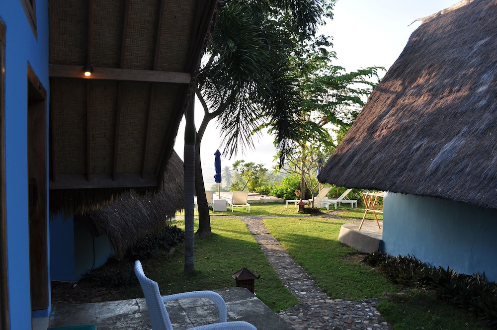 Blue Monkey Villas 30/34