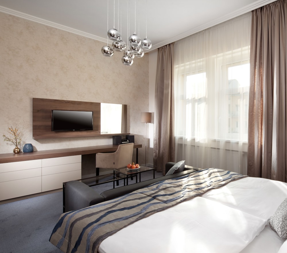 Mamaison Residence Sulekova Bratislava 44/50
