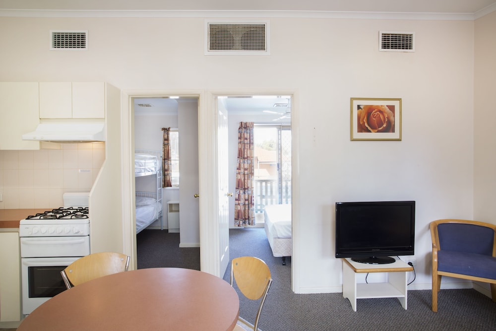 Discovery Parks – Kalgoorlie Goldfields 28/36